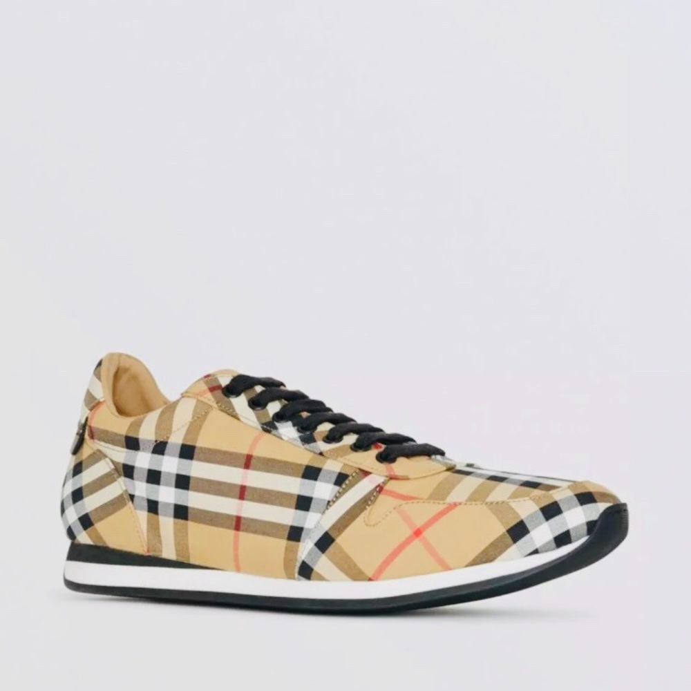 ❌SOLD❌🔥BURBERRY NEW🔥 Travis Train Sneakers - Picture 7 of 9